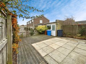 Photo 11- click for photo gallery